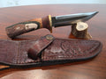 Buschcraft Messer, Feilenstahl, stabilisiertem Walnuss Griff mit Adlermotiv, inkl Lederetui.