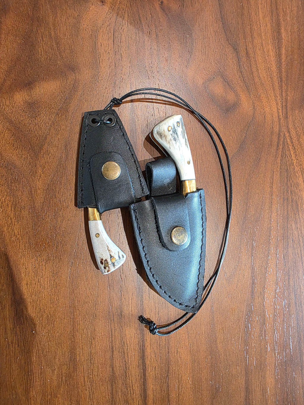 Neckknife Set,4116 Stahl inkl.Lederetui.