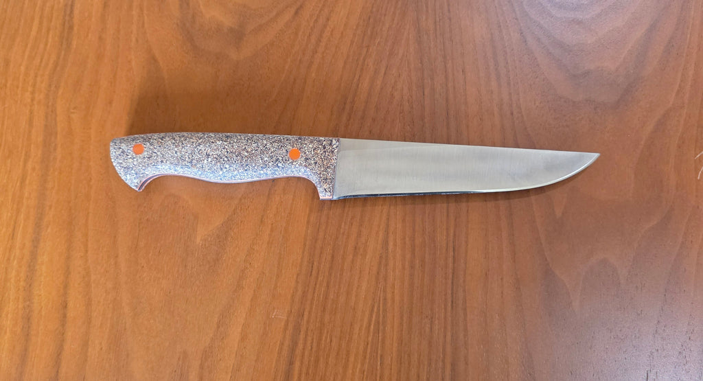 Kochmesser aus 4116 Stahl mit stabilisiertem Korkgriff